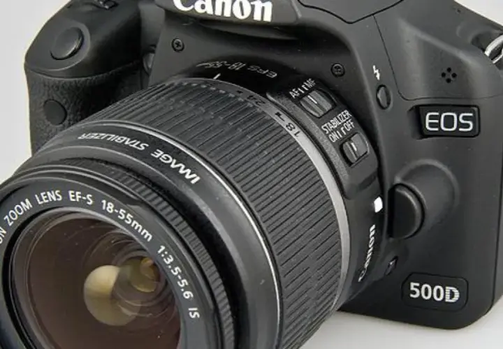 Canon EOS 500D: Czy warto kupić w 2026? Poradnik dla początkujących.
