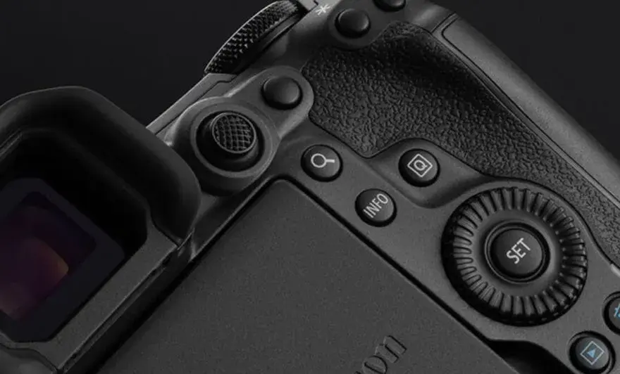 Lustrzanka Canon czy Nikon 2026? Ostateczny werdykt eksperta